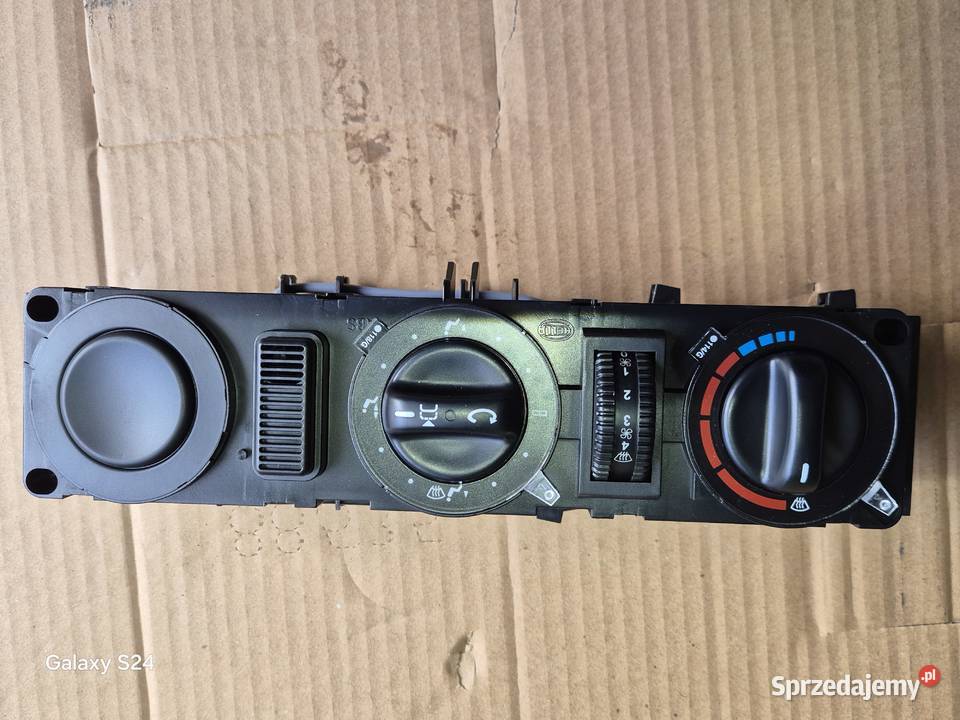 Panel nawiewu Mercedes A0008306285 KZ Oświęcim