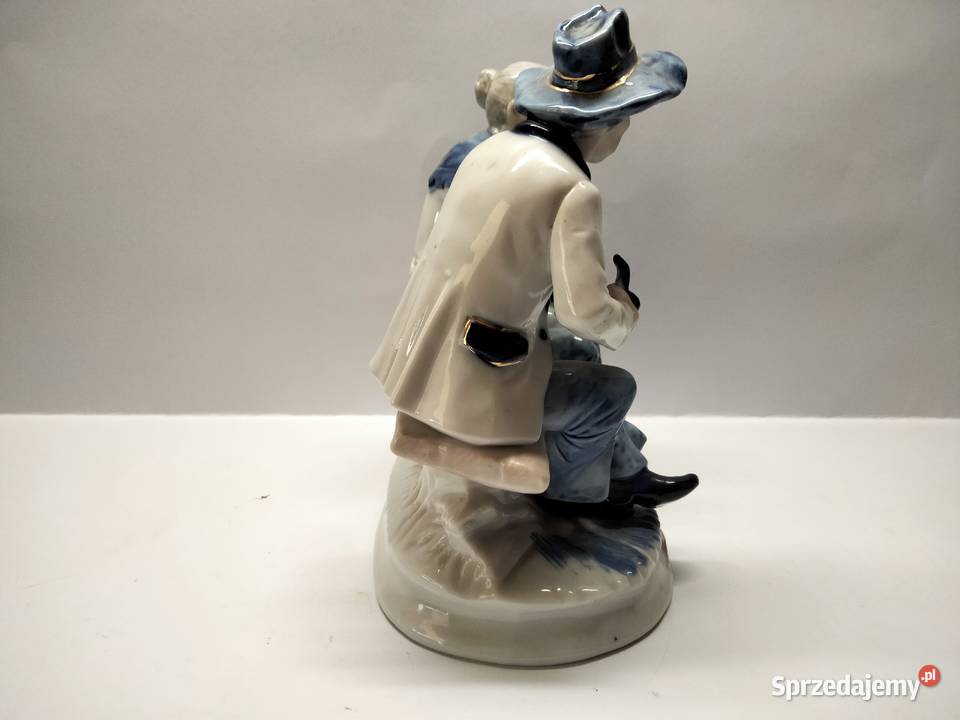 Figura porcelana szkliwiona stan idealny Porcelana i szkło