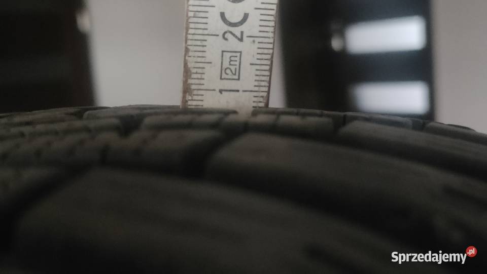 Opony zimowe Falken 1806014