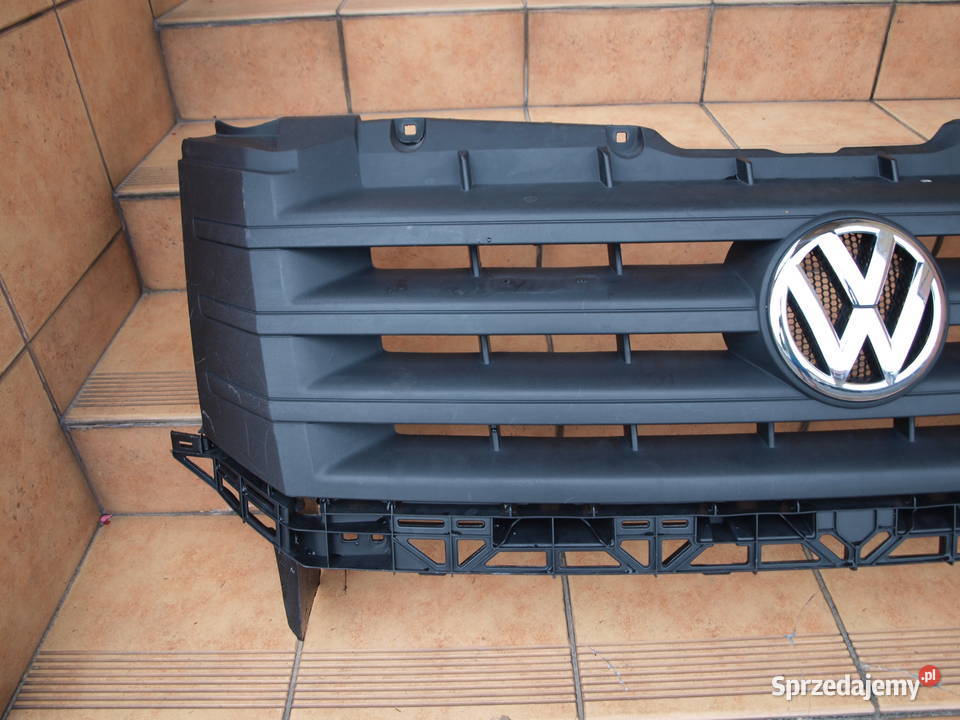 VW Crafter grill atrapa przód kompletny 2011 Kalisz