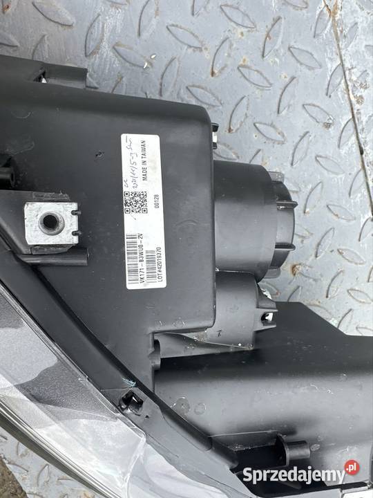 Lampa przód lewa polo 6reagle eye U Tube vk171 Żary
