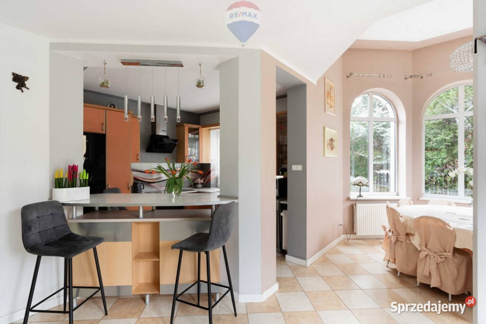 Dom z pełną piwnicą i ogrodem Starołęka Poznań