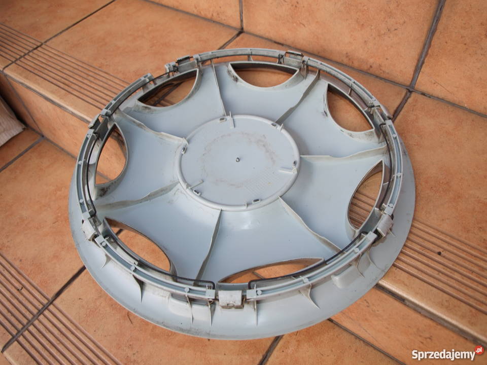 Mercedes kołpak 15 oryginalny 1 sztuka