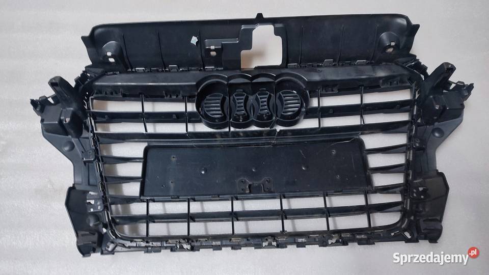 ATRAPA CHŁODNICY GRILL AUDI A 3 8 V Atrapy Wrocław