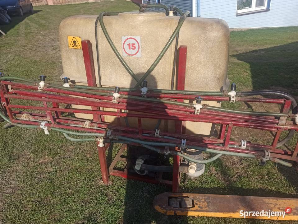 Opryskiwacz 300l nieuszkodzony Brzeziny