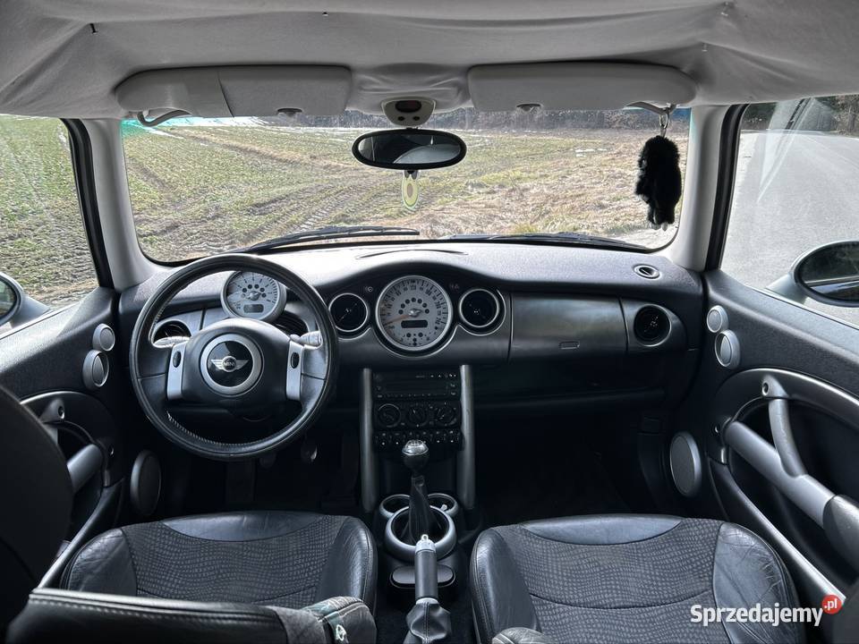 Mini Cooper 16 nieuszkodzony Chyże