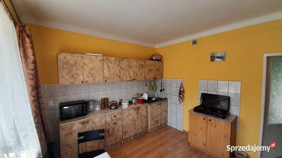 Dom piętrowy wolnostojący świętokrzyskie