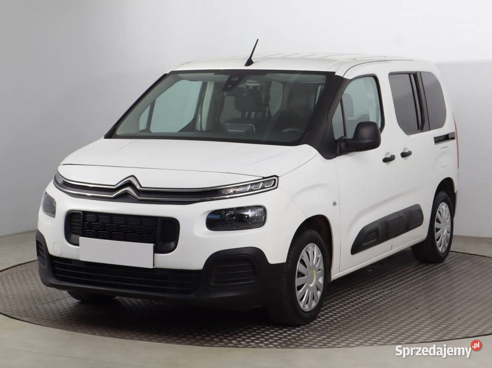 Citroen Berlingo 12 PureTech gniazdo USB dolnośląskie