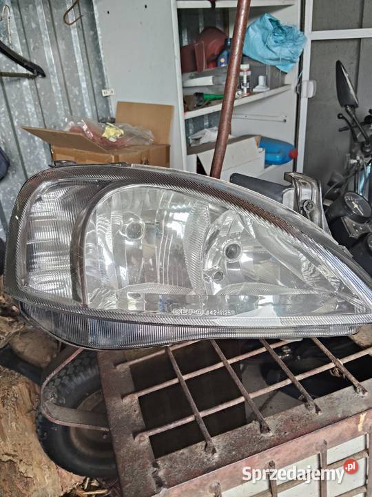 Reflektor corsa c Lampy przednie Gronówko
