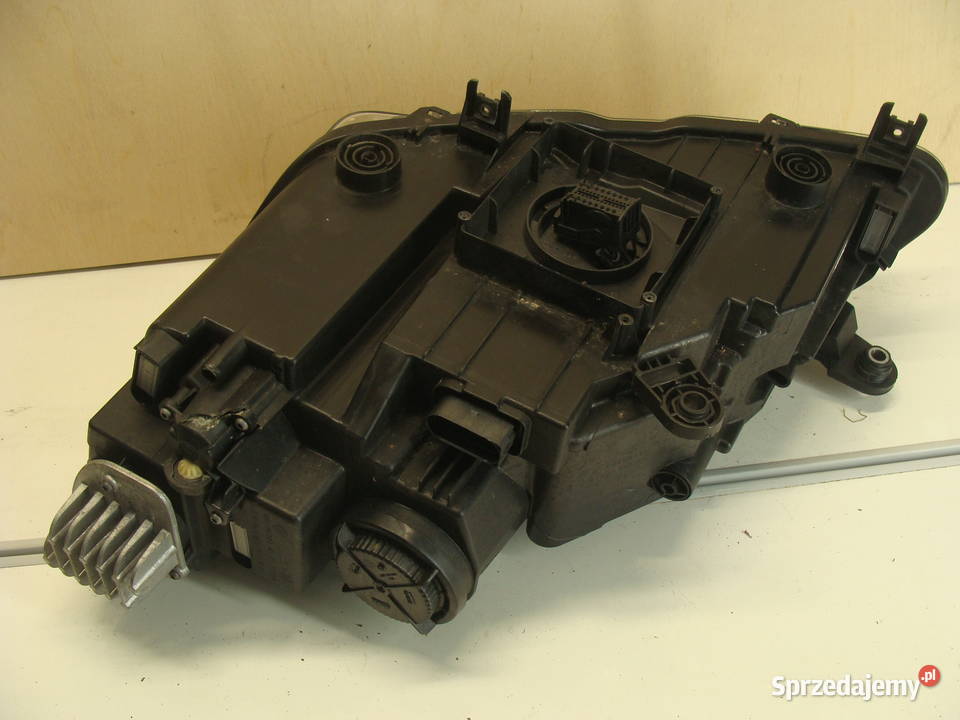 SEAT ATECA LAMPA PRZEDNIA PRAWA FULL LED