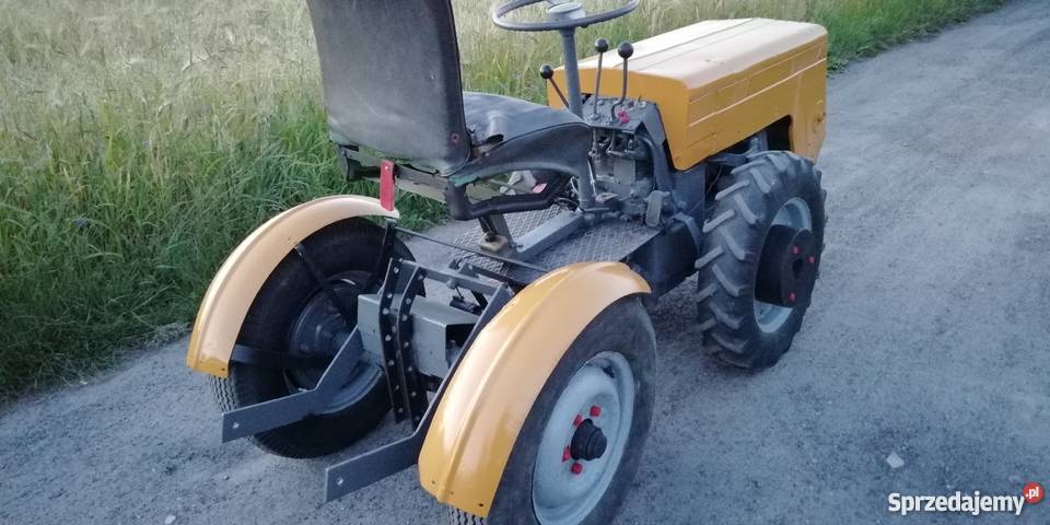 traktorek ogrodniczy sam Dzik Ursus Lamaniec Napęd 2x4 podkarpackie