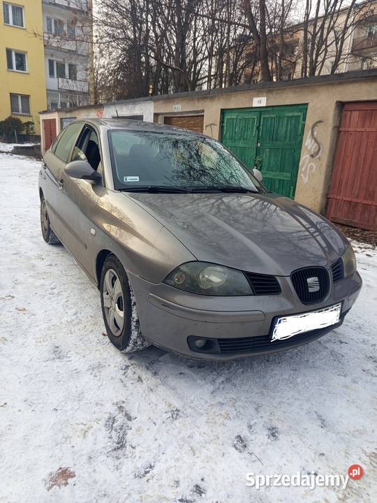 Sprzedam Seat Ibiza 12 Benz Gaz ABS sprzedam