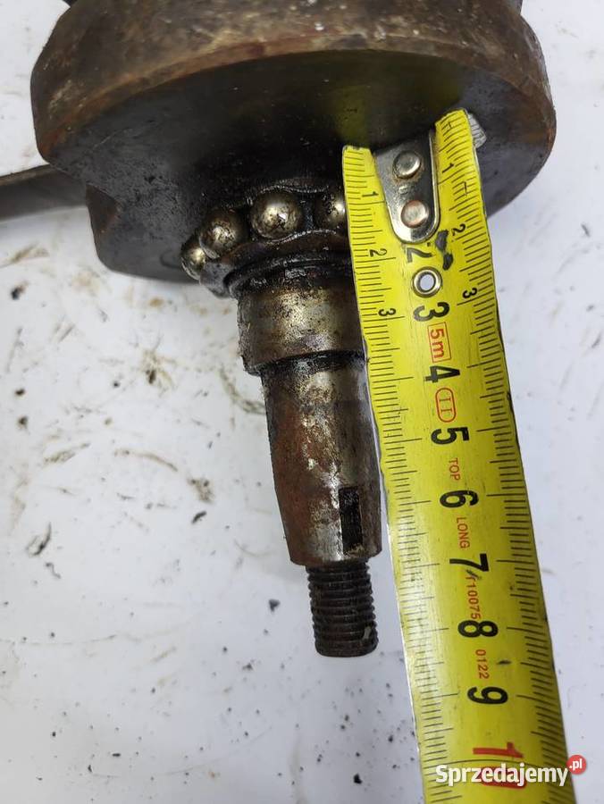 WAŁ KORBOWY PUCH TRIUMPH DWA TŁOKI śląskie