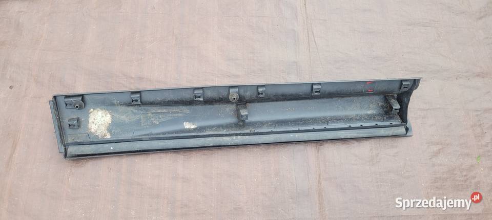 LISTWA DRZWI PRAWY PRZÓD RANGE ROVER SPORT osobowe