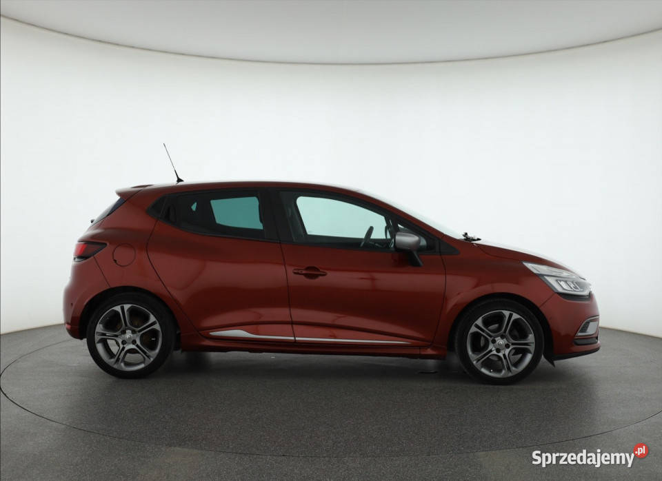 Renault Clio 12 TCe Piaseczno
