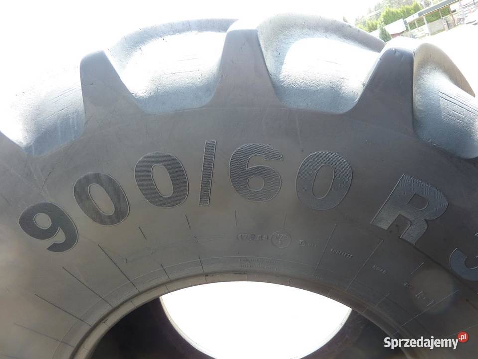 2x Opona używana rolnicza 90060R32 CONTINENTAL Continental Zaścianki sprzedam