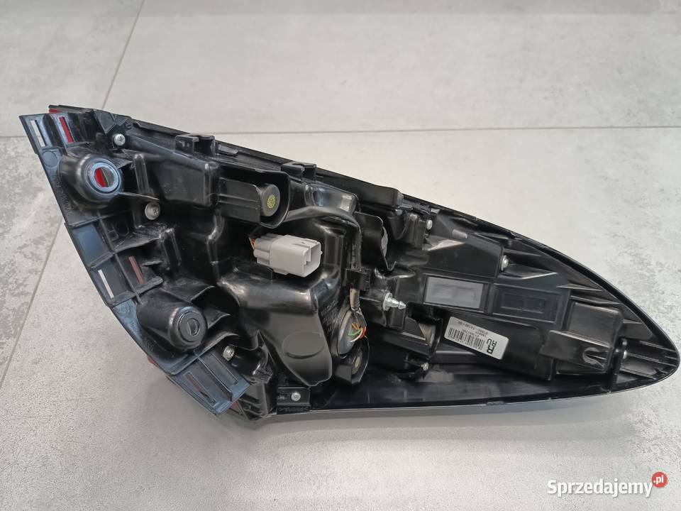 Lampa LED tył tylna prawa TOYOTA CHR LIFT numer małopolskie
