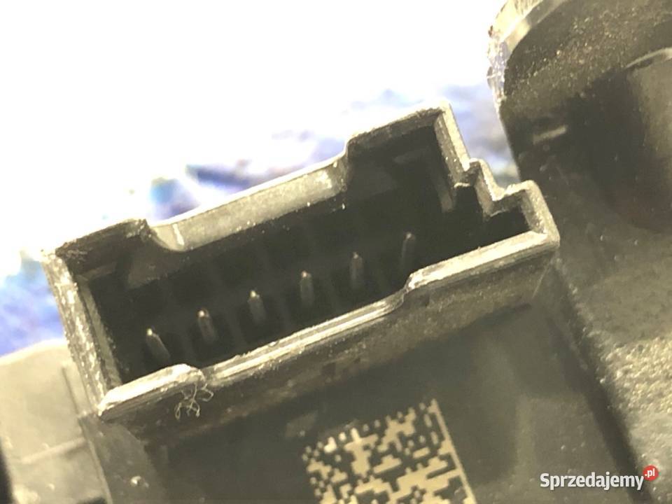 ZAMEK KLAPY TYŁ BMW F48 Crossover 163672