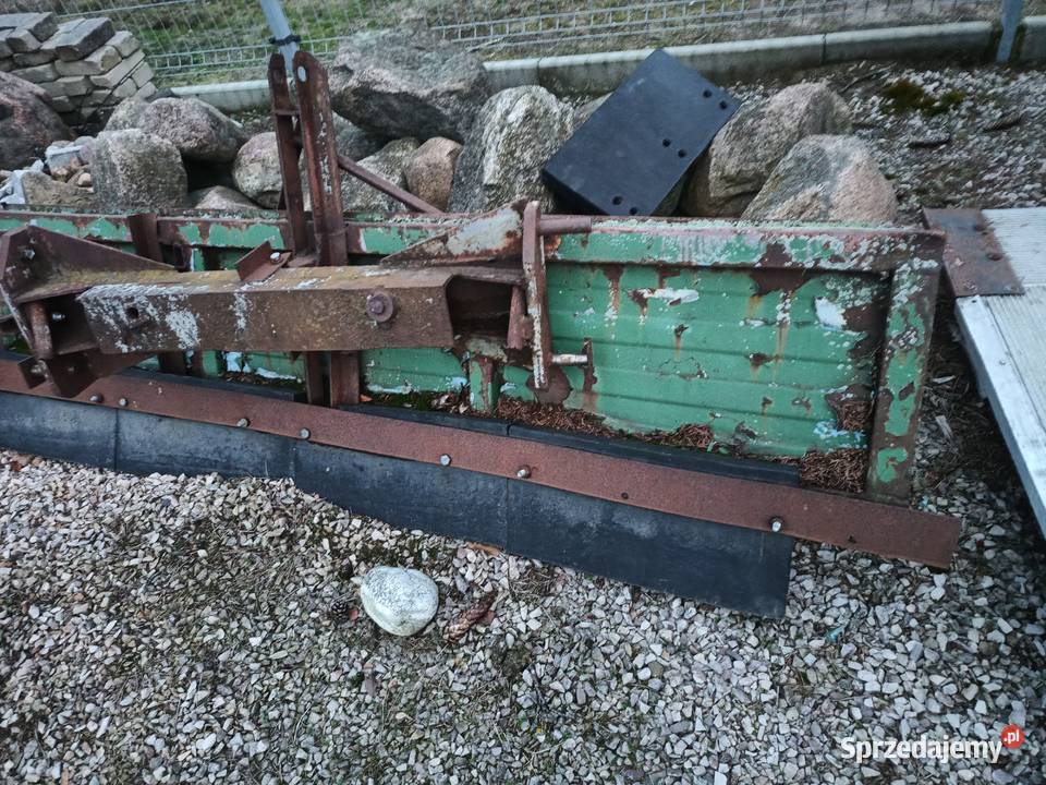 Pług do śniegu do ciągnika podnośnik tur lemiesz Wołoskowola