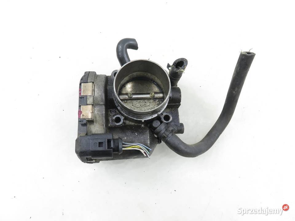 PRZEPUSTNICA AUDI A3 8L1 18 AGN 06A133062F osobowe