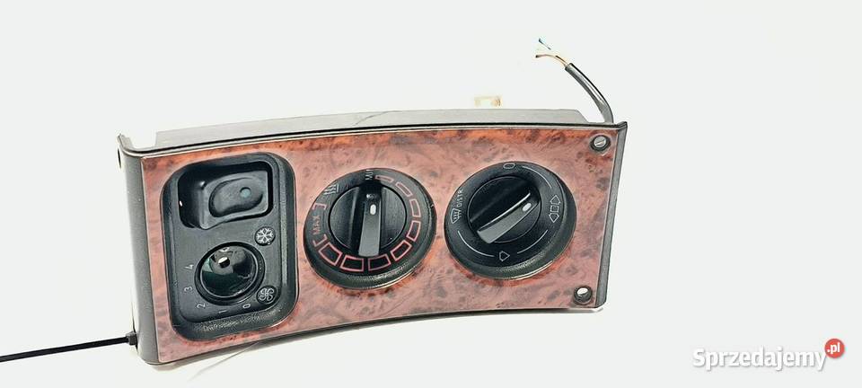 PRZYCISK SCANIA R 124 1362648 Lipno