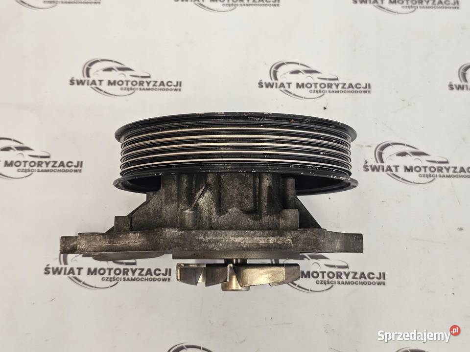 AUDI A5 30 TDI V6 CAP 240 10r Pompa wody