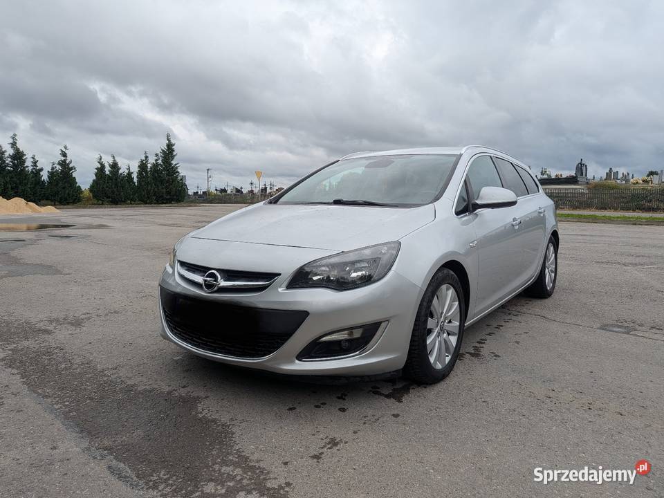 Opel Astra J lubelskie