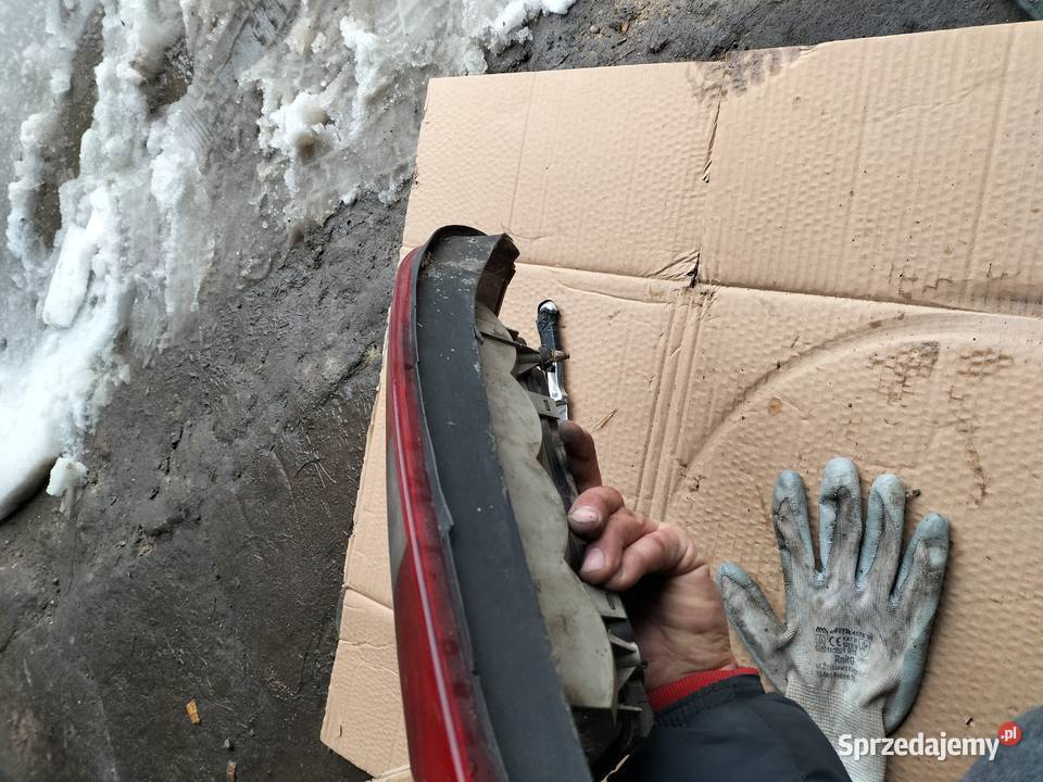 LAMPA TYŁ TYLNA LEWA ASTRA 2 KOMBI Kamień-Kolonia