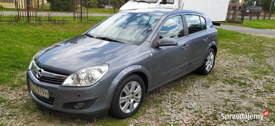 Opel Astra H 19 CDTI 140 AUTOMAT centralny zamek