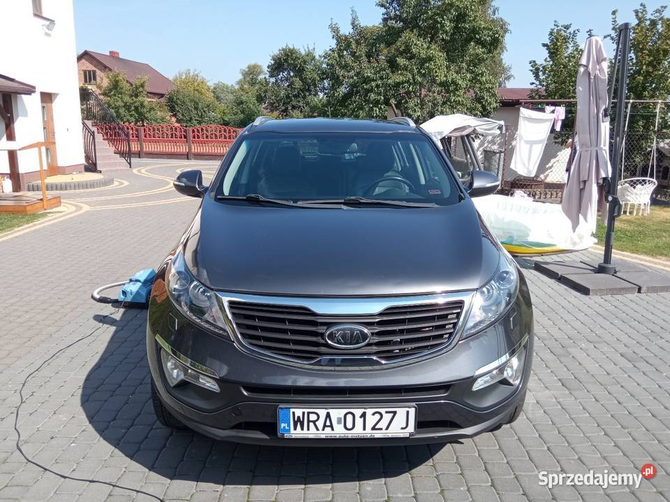 KIA Sportage 17CRDI bogate wyposażenie Nowy reflektory ksenonowe sprzedam