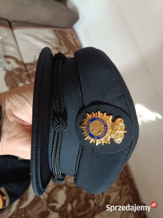 Mundur policjanta Hiszpania ok 170