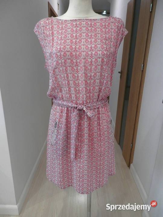 Sukienka Kremowa z Nadrukiem Wymarzona na Lato Łomża