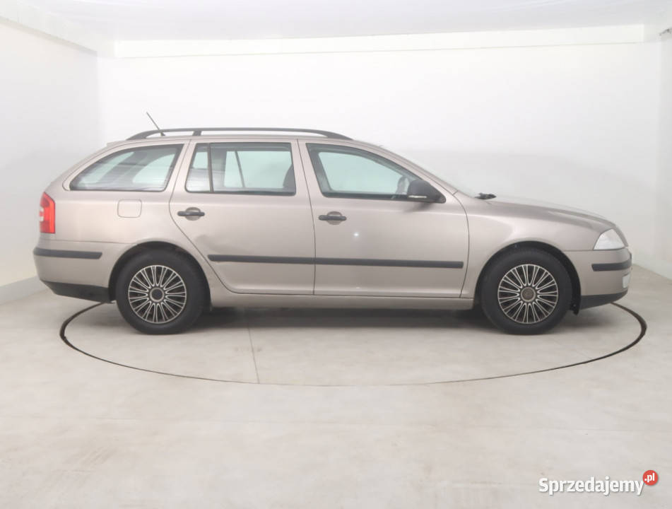 Skoda Octavia 16 Rok produkcji 2012 Bielany Wrocławskie