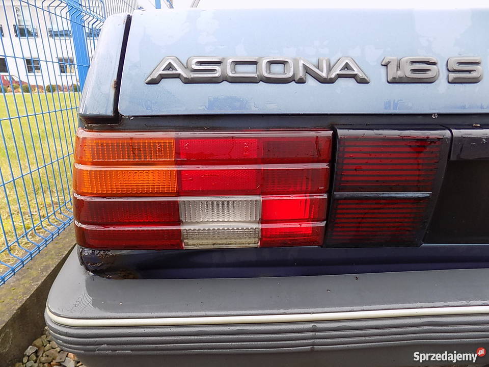 OPEL ASCONA C 8188r ZDERZAKSILNIKMASKA i inne Andrychów