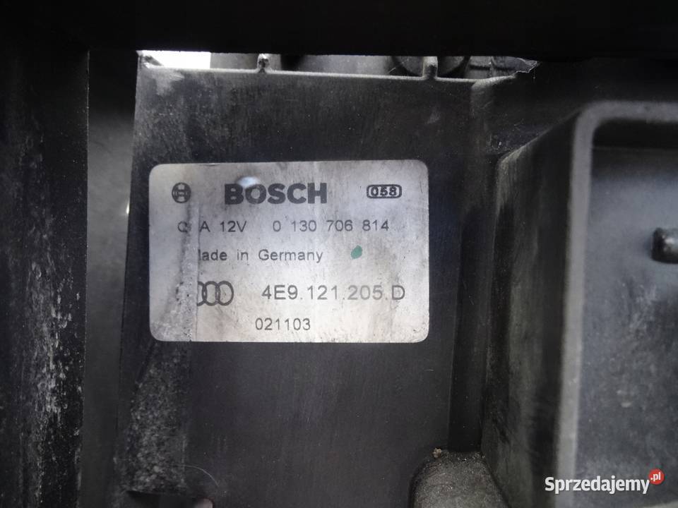 AUDI A8 D3 PAS PRZEDNI CHLODNICE 37 42 wielkopolskie Przemęt
