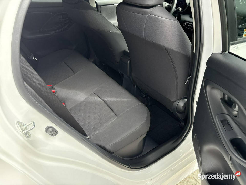 Toyota Yaris 15 Hybrid 116 STYLE salon Polska tempomat Yaris Warszawa