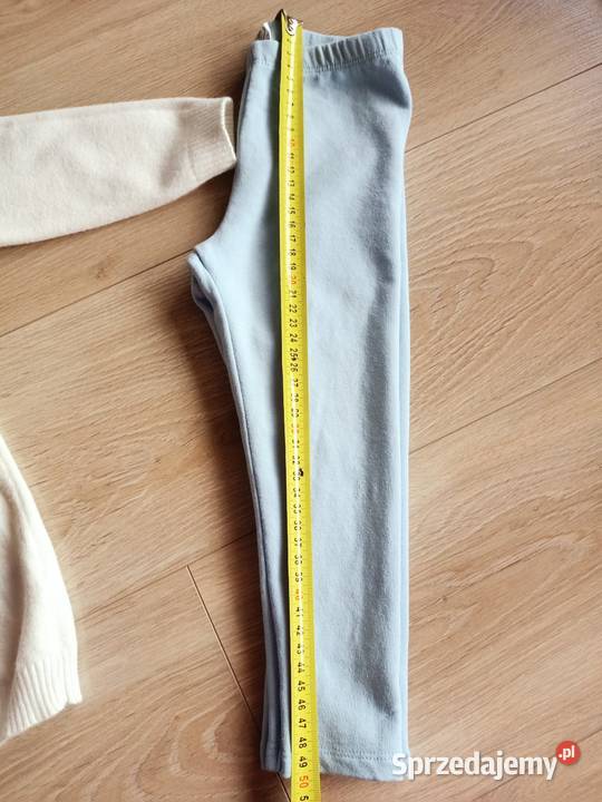 Komplet dziewczęcy sweter tunika leginsy ecru Rozmiar 92 Płock sprzedam