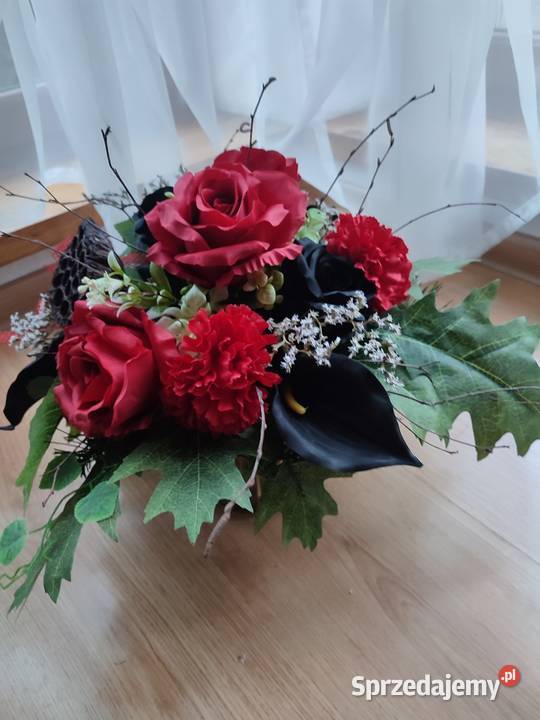 Wiązanka na cmentarz kompozycja kwiatowa na grób Kompozycje kwiatowe Sosnowiec
