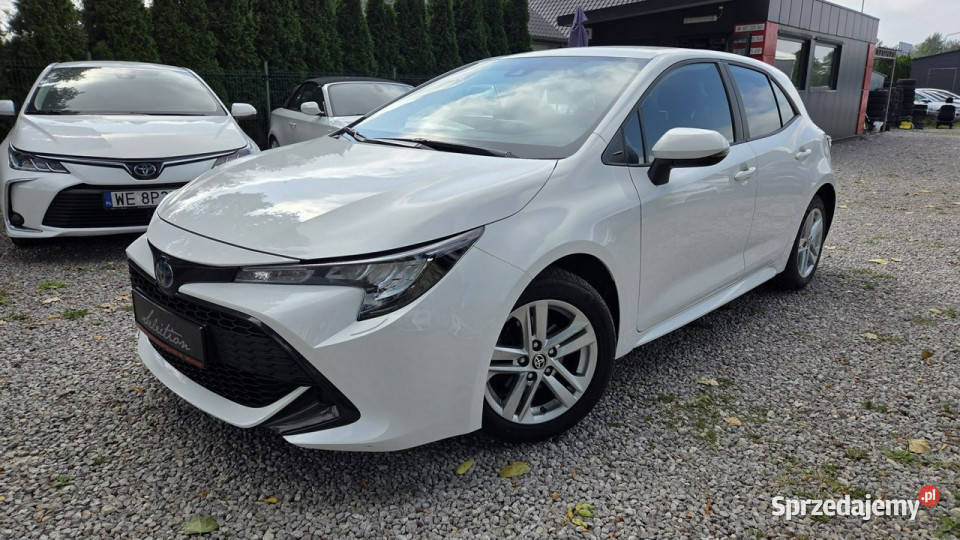 Toyota Corolla 18 HSD Ast Pasa Distronic kamera wspomaganie kierownicy Otwock Mały