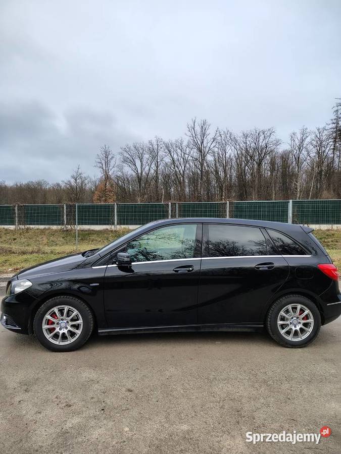 Mercedes B Klasa W246 PANORAMA centralny zamek Szczytna sprzedam