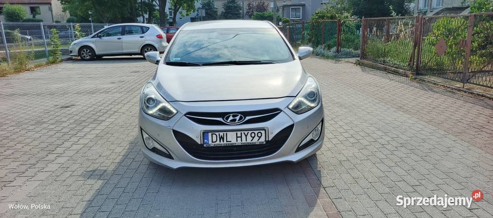 Hyundai i40 2012 manualna i40 Wołów sprzedam