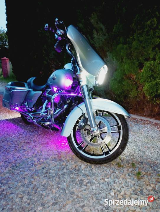 Harley Davidson street glide 2015 bezwypadkowy nieuszkodzony podkarpackie Rzeszów