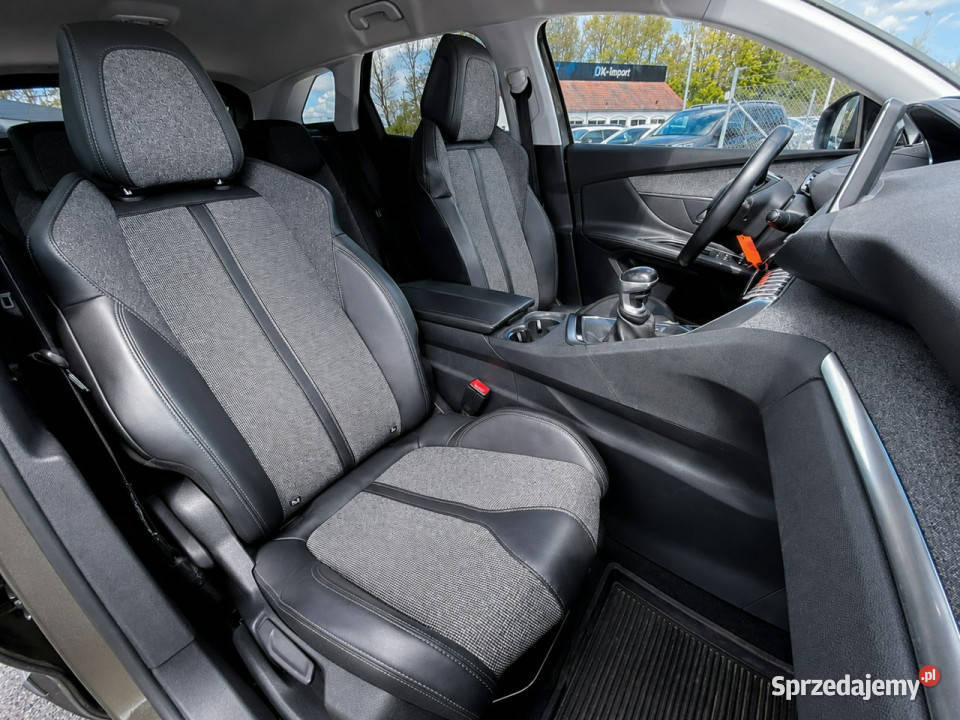 Peugeot 3008 II 2016 SUV