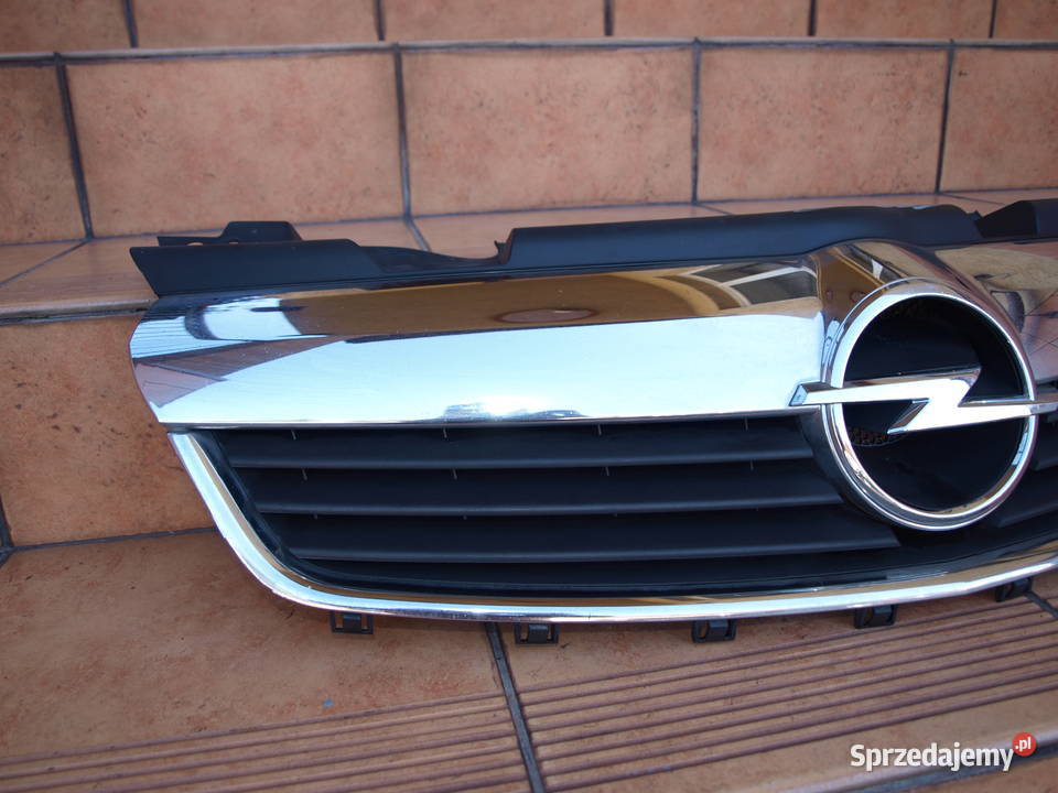 Opel Zafira B grill chrom atrapa przód 2005 Kalisz