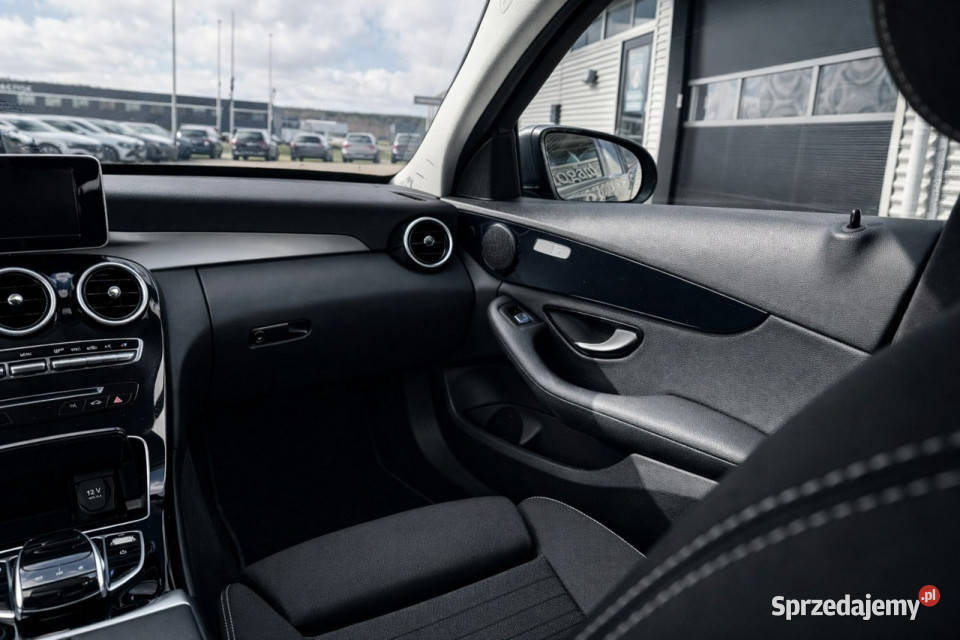 Mercedes C 200 W205 20142021 Sadlno