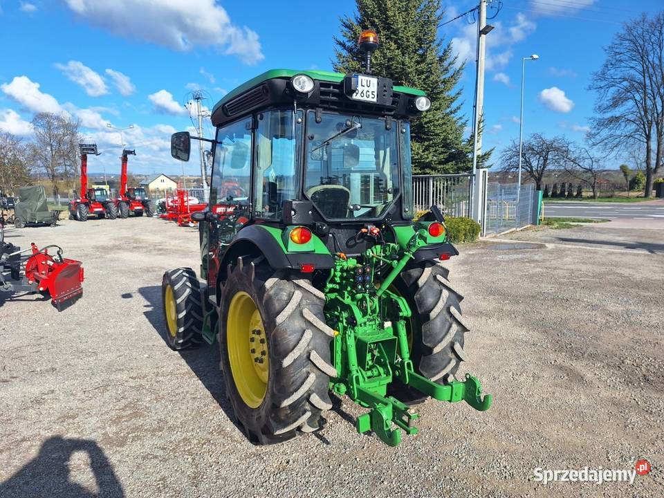 Ciągnik sadowniczy John Deere 5105 GF John Deere Lipnik
