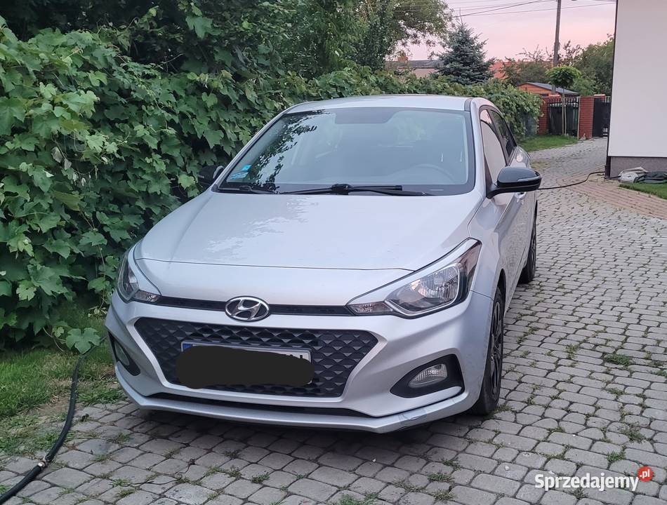 Hyundai i20 2018r 12 benzyna Rok produkcji 2018 Warszawa