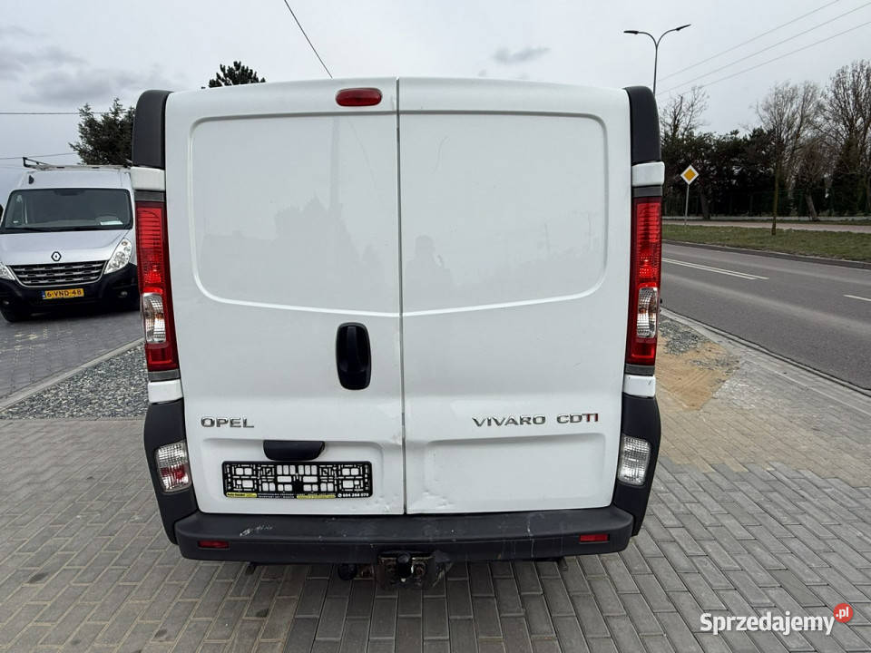 Opel Vivaro Opel Vivaro 20CDTi Lift 2012r komputer pokładowy Sokołów Podlaski