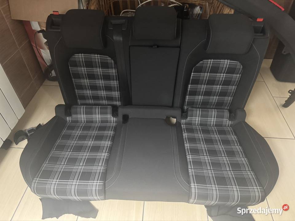 Kanapa Golf VII GTD krata w stanie wręcz Chrzanów