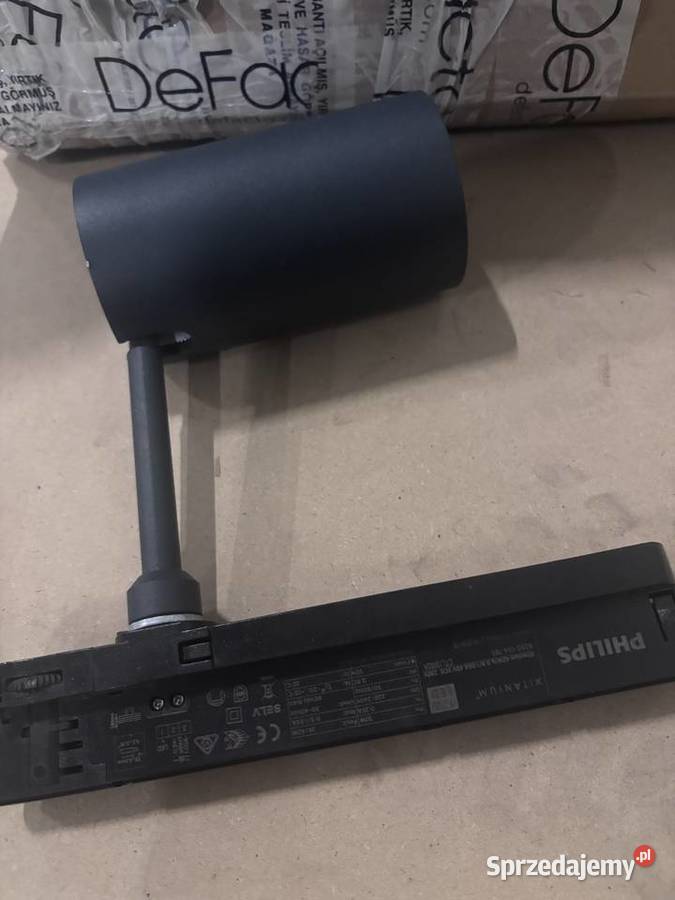 Lampa z zasilaczem impulsowym Xitanium 42W Led Kinkiety wielkopolskie Poznań